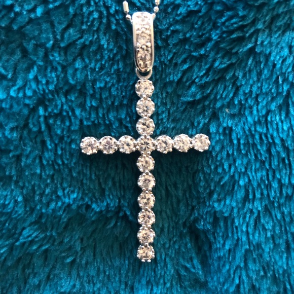 Sterling Silver and CZ Cross with Sterling chain - Picture 2 of 7